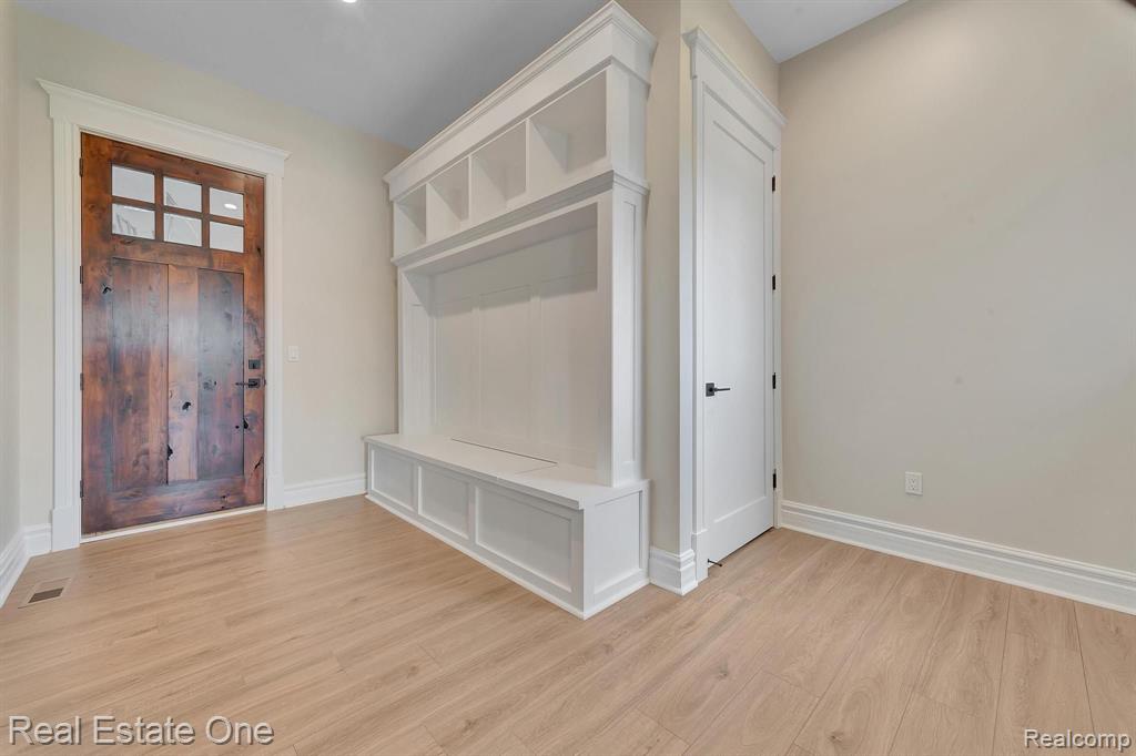 52430 Silent Ridge Drive Property Photo 51