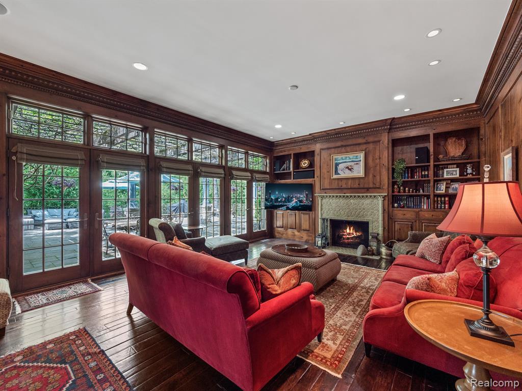 1055 Orchard Ridge Road Property Photo 15