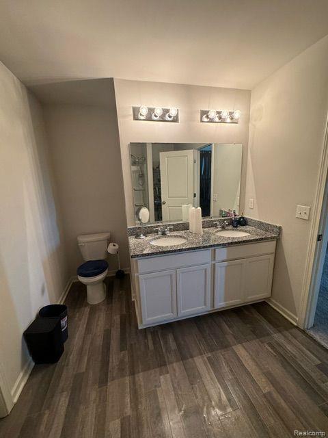 16913 Aberdeen Drive Property Photo 7
