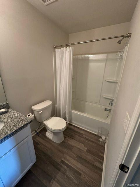 16913 Aberdeen Drive Property Photo 17
