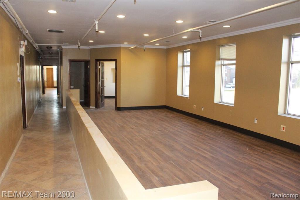 10501 Haggerty Street Property Photo 10