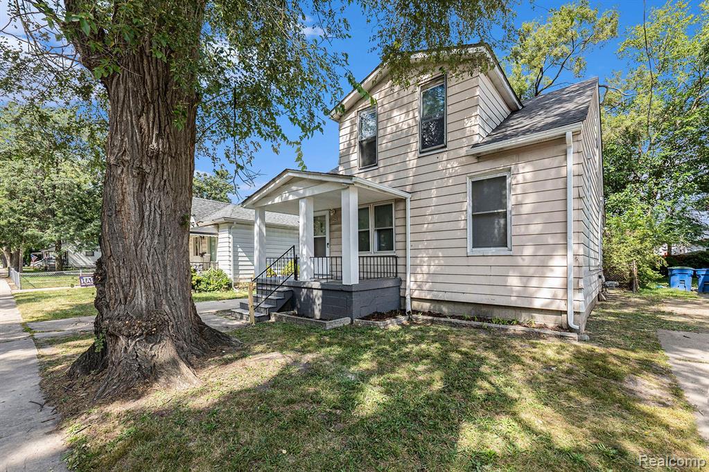 8425 Chalmers Avenue Property Photo 1