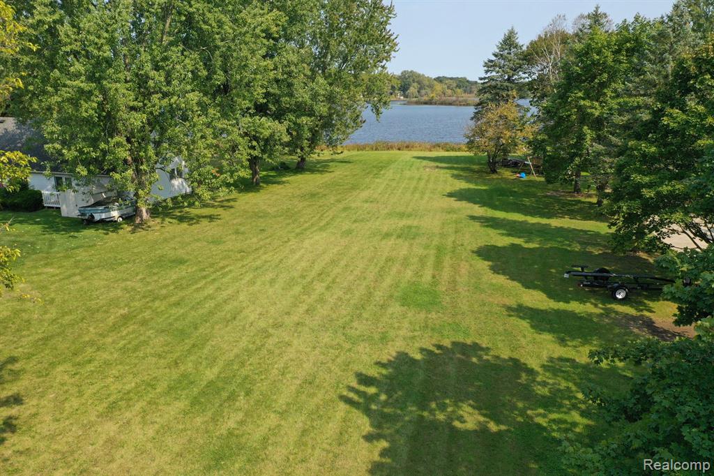 000 E M-36 Property Photo 1