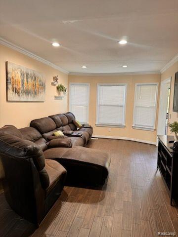 487 Philip Street Property Photo 8