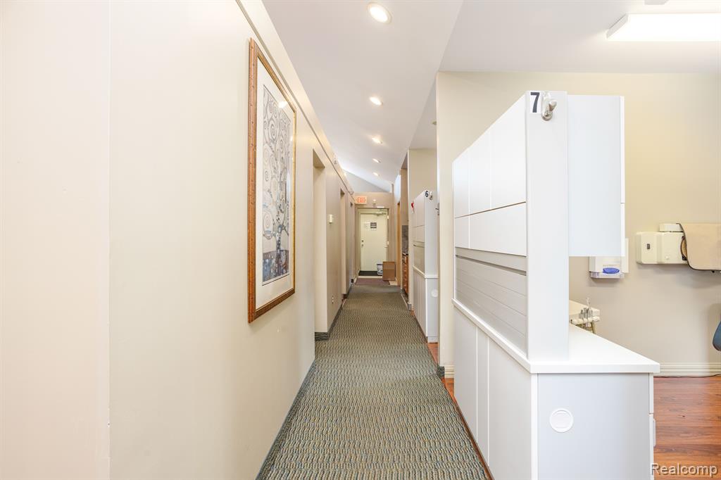 37235 Goddard Road Property Photo 31