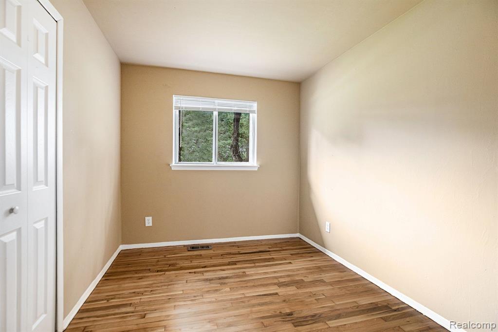 15846 Hampden Street Property Photo 10