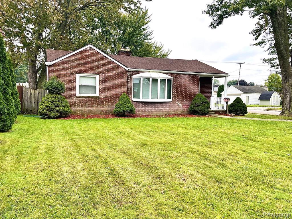 16850 Martin Road Property Photo 3