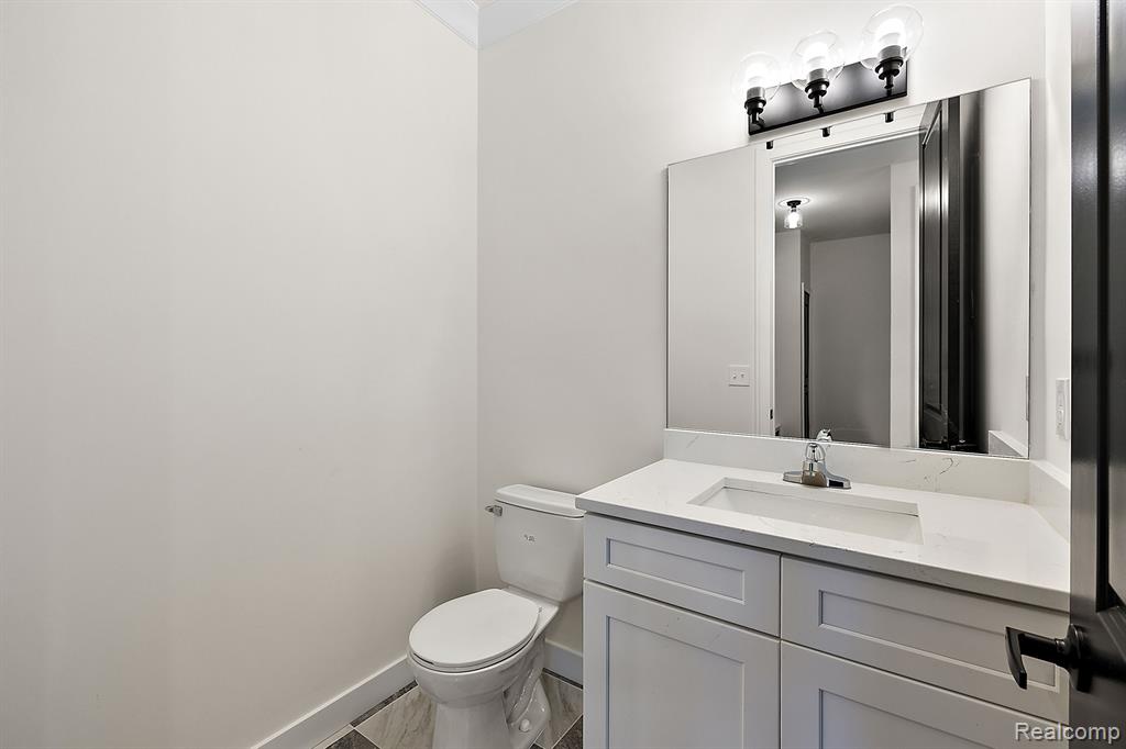 53650 Romeo Plank Road Property Photo 8