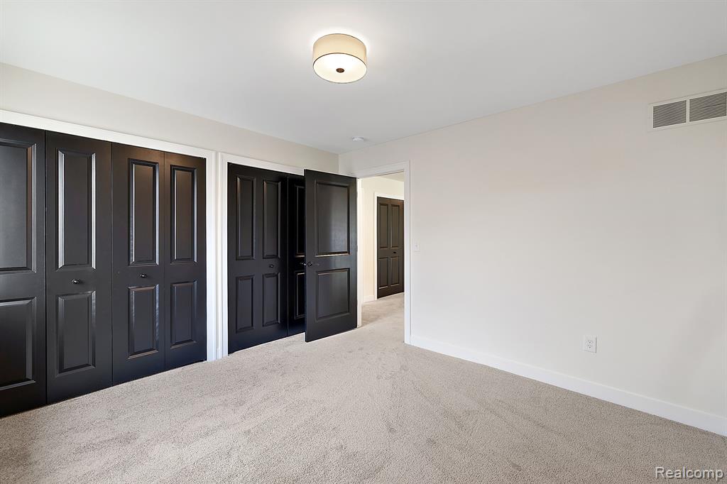 53650 Romeo Plank Road Property Photo 18