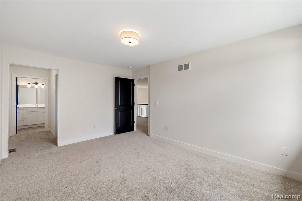 53650 Romeo Plank Road Property Photo 20