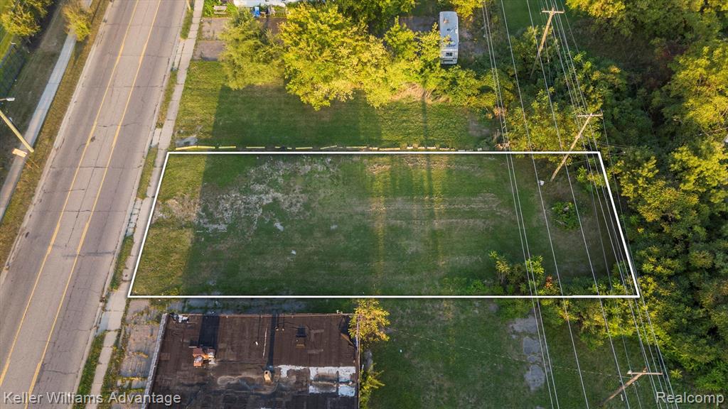 151 South Boulevard Property Photo 3