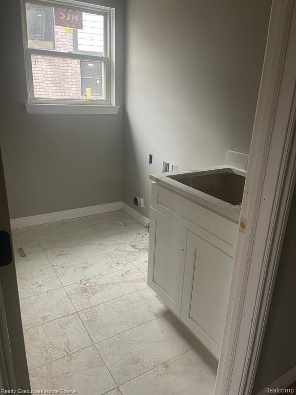 45595 Shoal Drive Property Photo 6