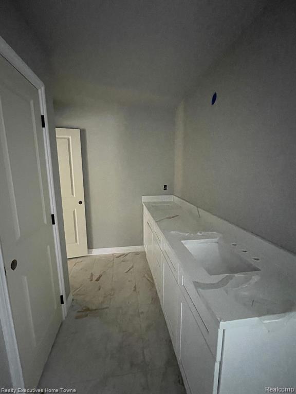 45595 Shoal Drive Property Photo 8