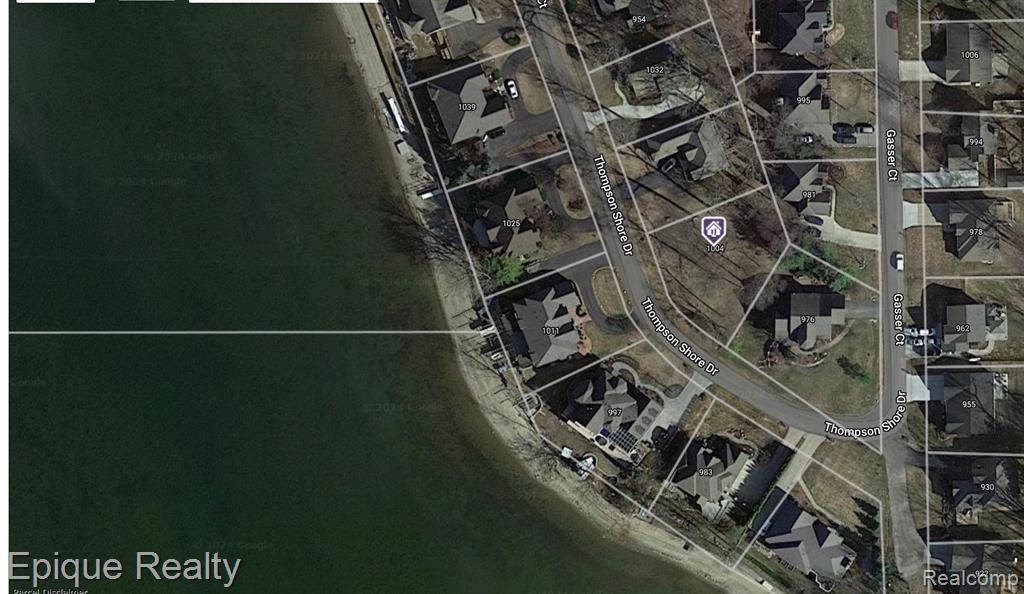 Vacant Lot Thompson Shore Drive Property Photo 5