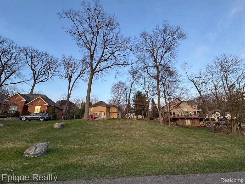 Vacant Lot Thompson Shore Drive Property Photo 13