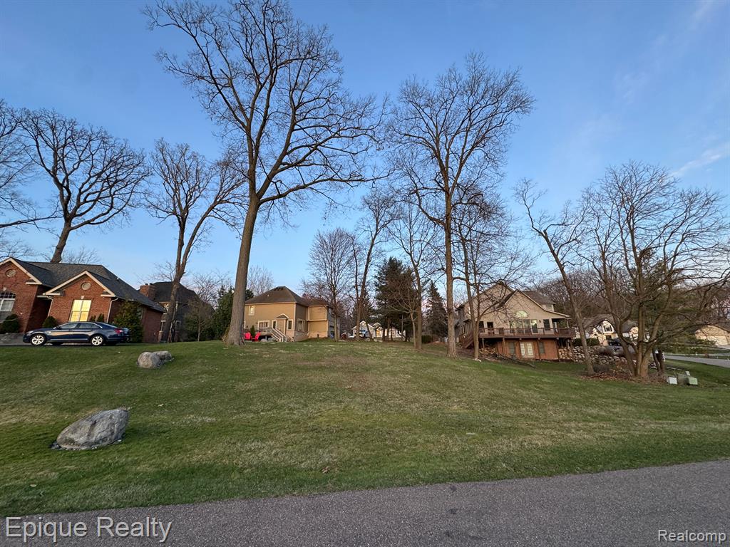 Vacant Lot Thompson Shore Drive Property Photo 16