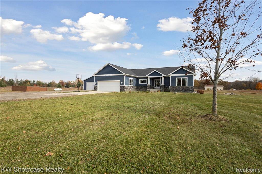11471 S Bauer Road Property Photo 3
