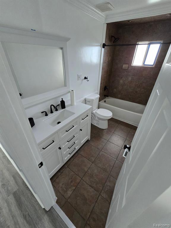 25260 Reeck Road Property Photo 4