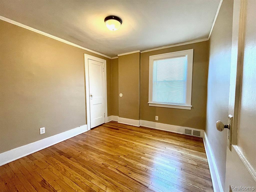 631 Spencer Street Property Photo 13