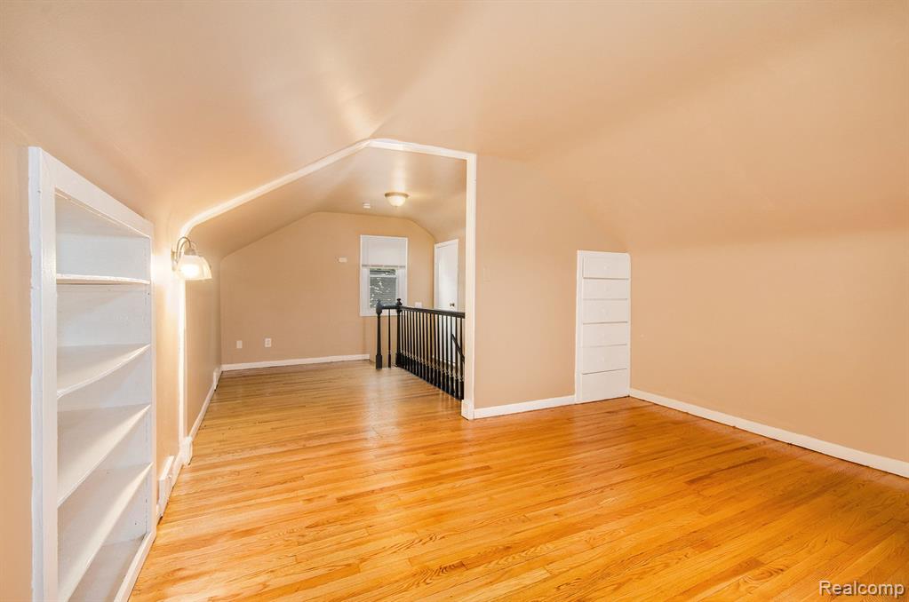 22585 Marine Avenue Property Photo 13