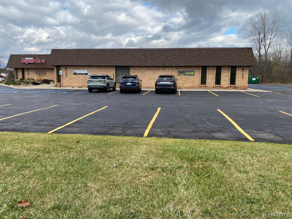 8145 S Saginaw Street Property Photo 2