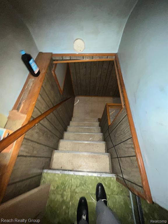 15782 Ohio Street Property Photo 20
