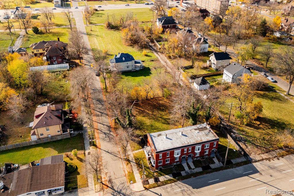 127 Rosedale Property Photo 4