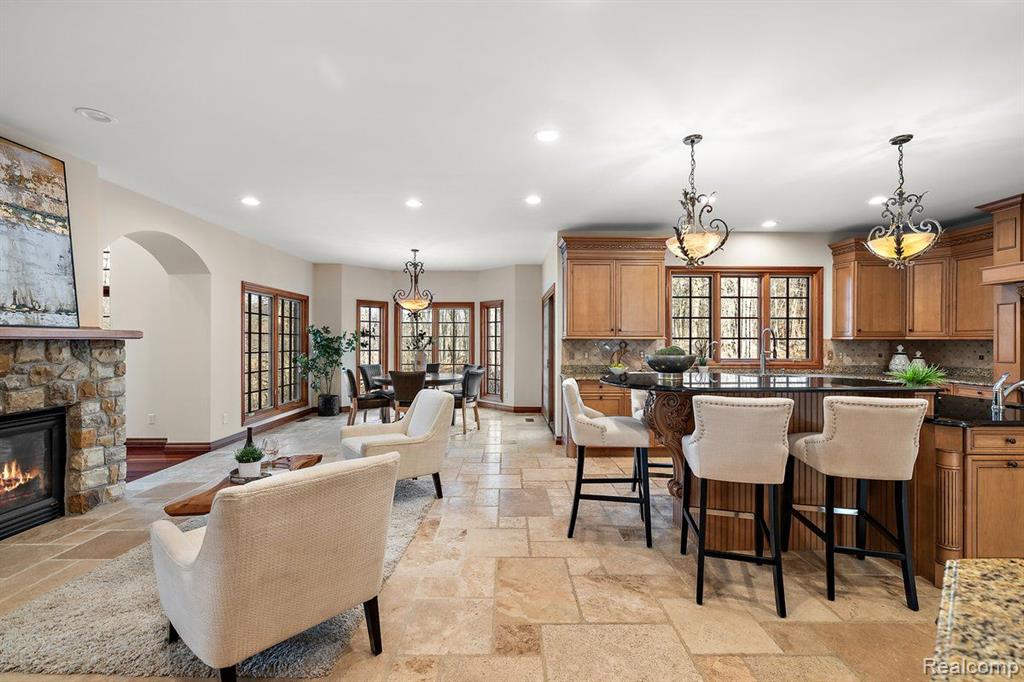 2541 Plum Creek Court Property Photo 40