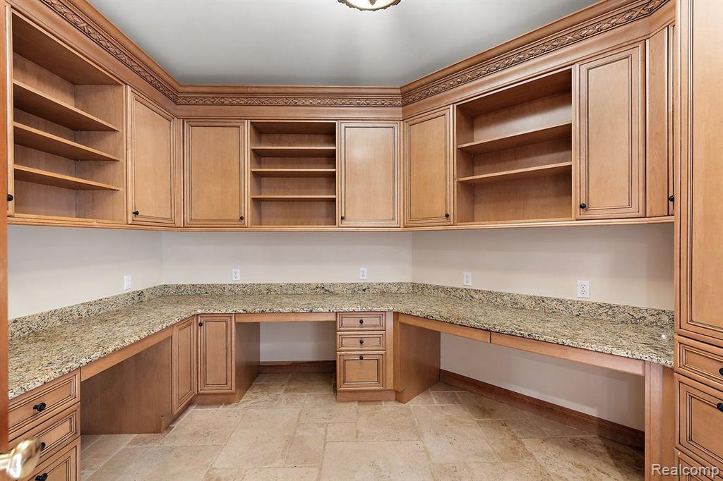 2541 Plum Creek Court Property Photo 52