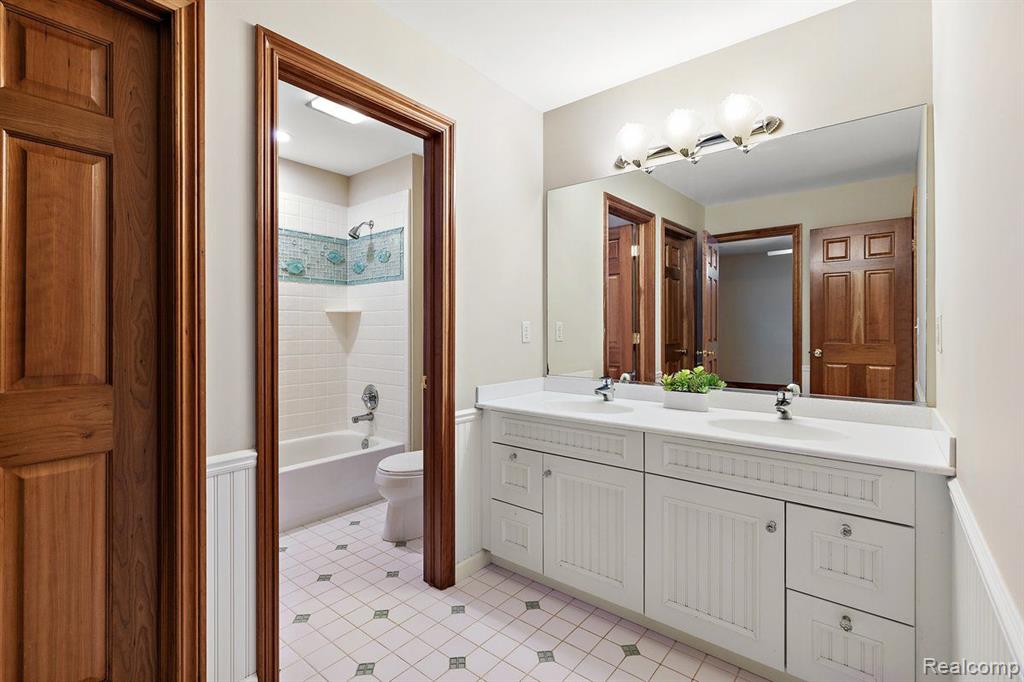 2541 Plum Creek Court Property Photo 78