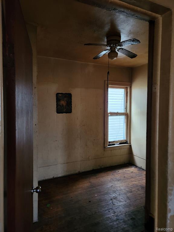 140 Division Street Property Photo 6