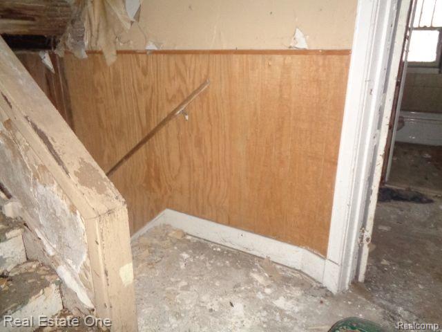 10011 Belleterre Street Property Photo 16