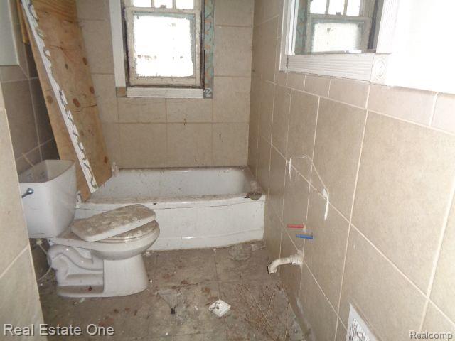 10011 Belleterre Street Property Photo 18