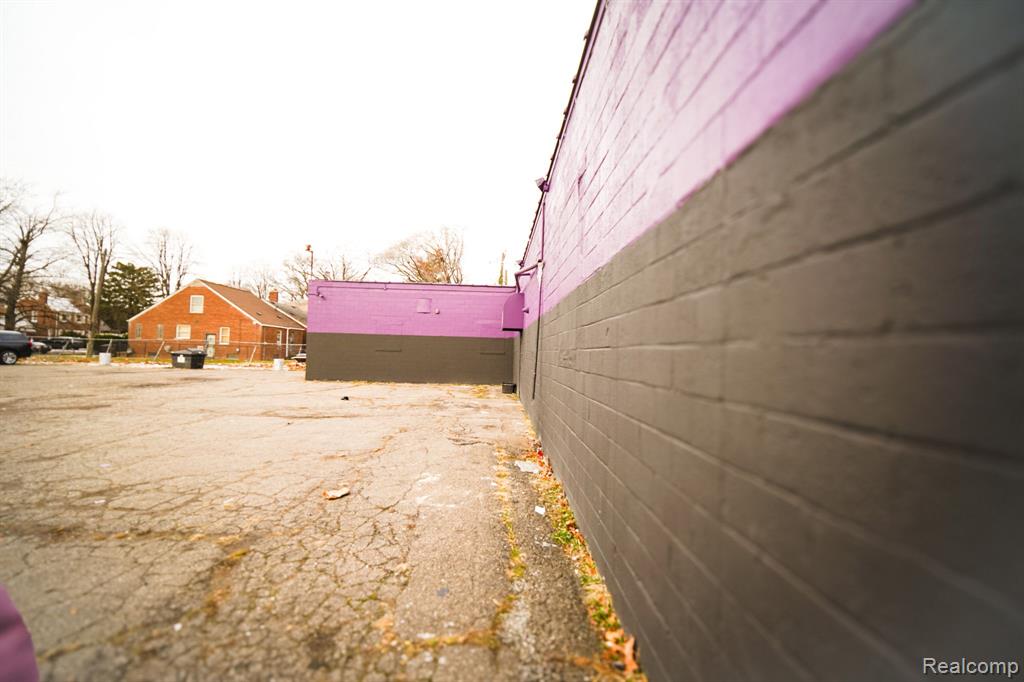 10820 Whittier Street Property Photo 36