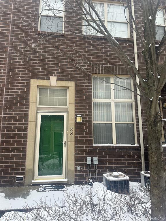 38 GEORGETOWN Property Photo 1