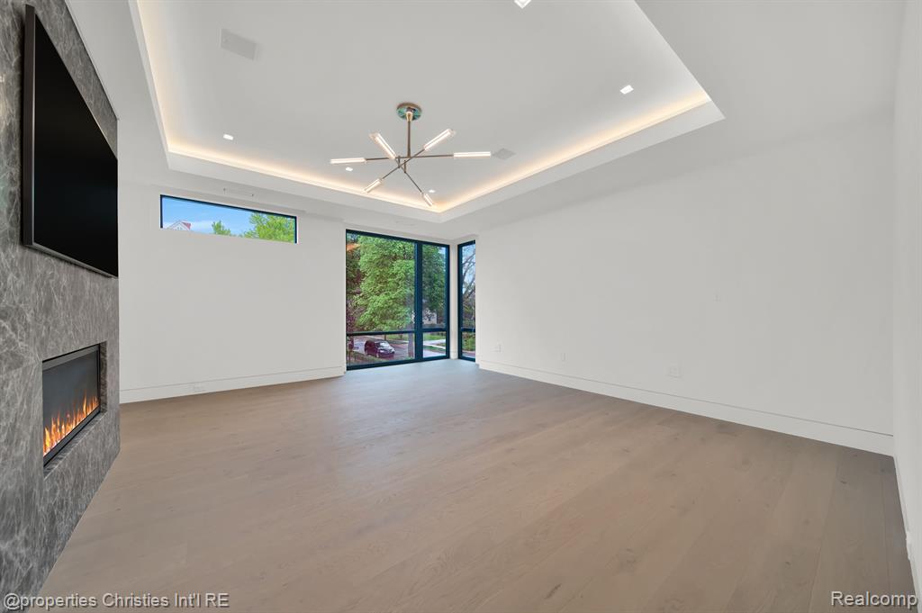 512 George Street Property Photo 25