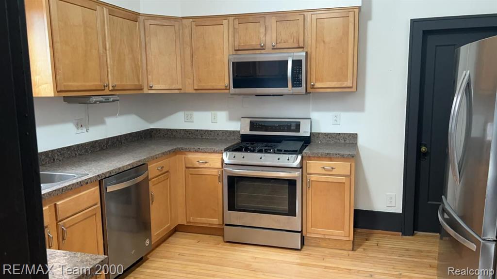 1214 Mason Street Property Photo 7