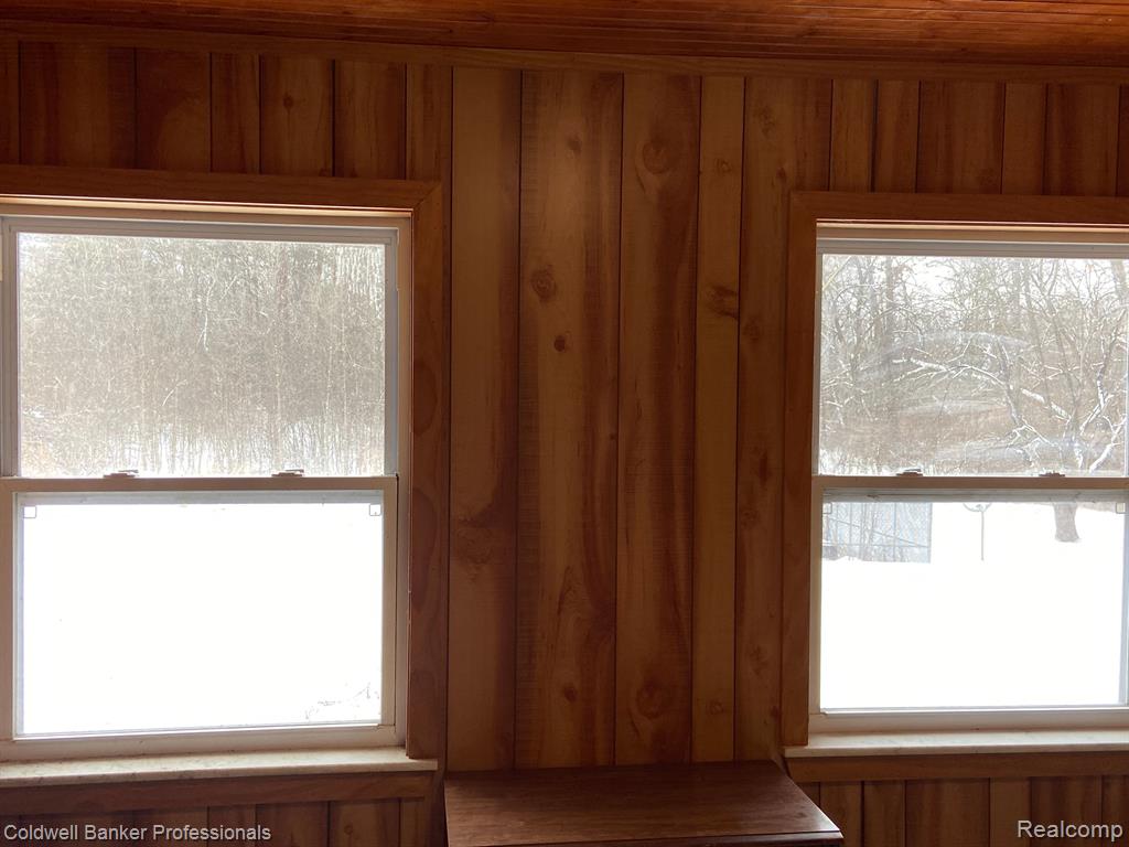 8899 Dwyer Road Property Photo 20