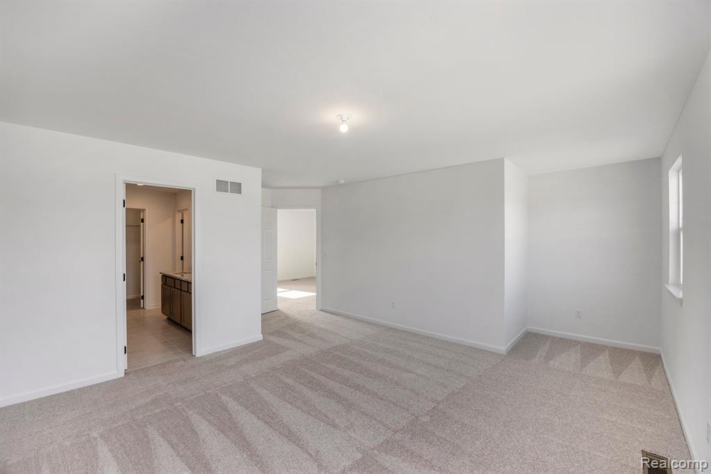 11964 Timber Court Property Photo 8
