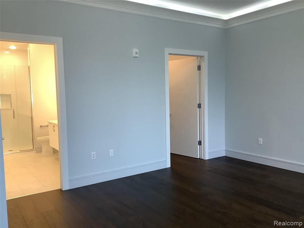 856 N N Old Woodward Ave Unit 202 Avenue Property Photo 5