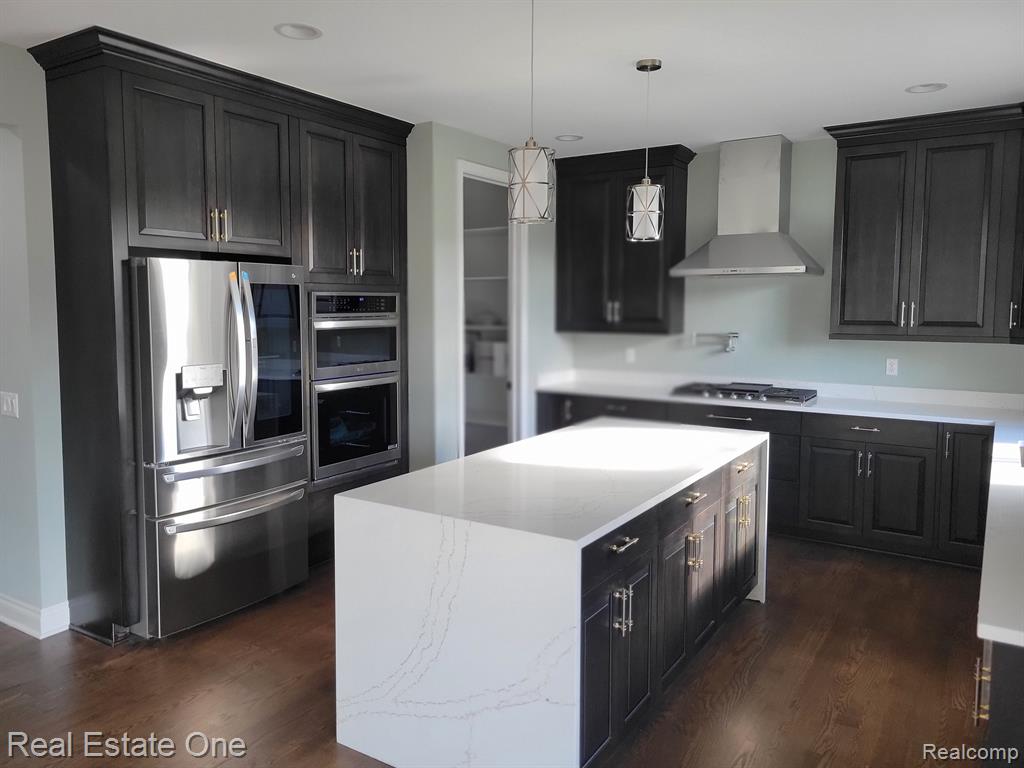 611 Vanderpool Drive Property Photo 8