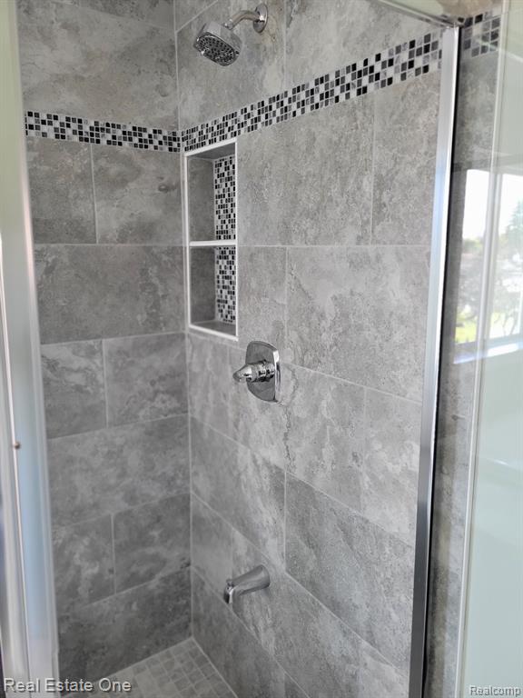 611 Vanderpool Drive Property Photo 20