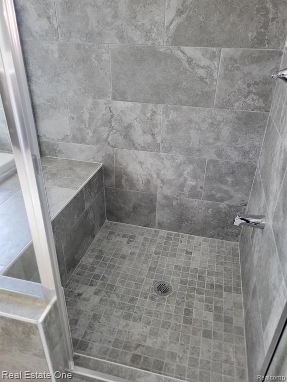 611 Vanderpool Drive Property Photo 21