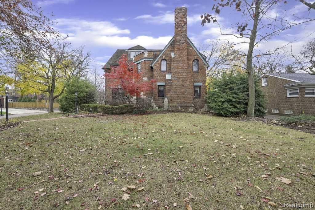 25690 York Road Property Photo 1