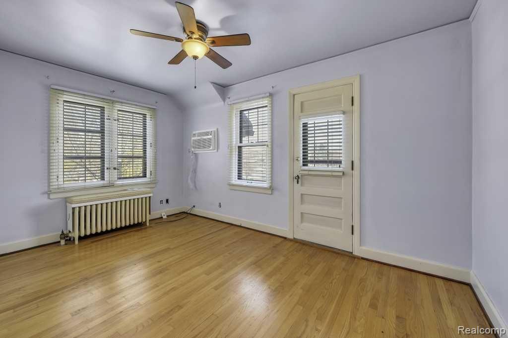25690 York Road Property Photo 33