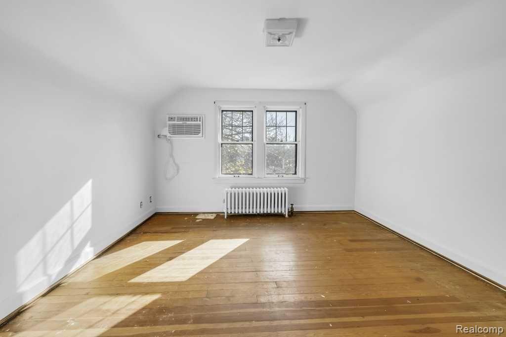 25690 York Road Property Photo 36