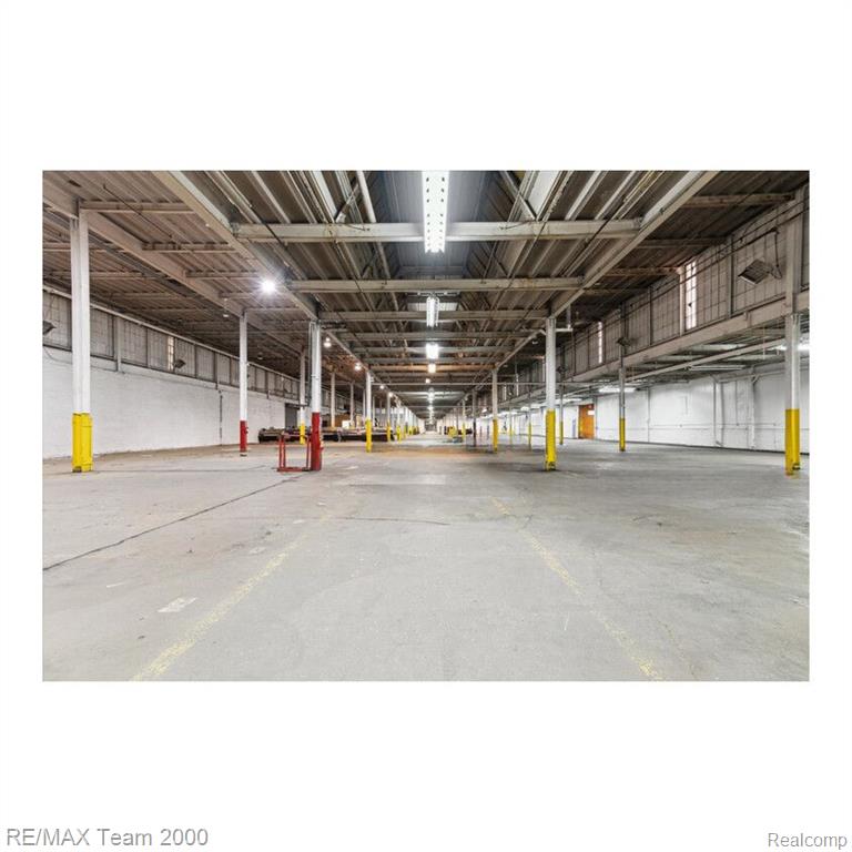 12676 Burt Road Property Photo 4
