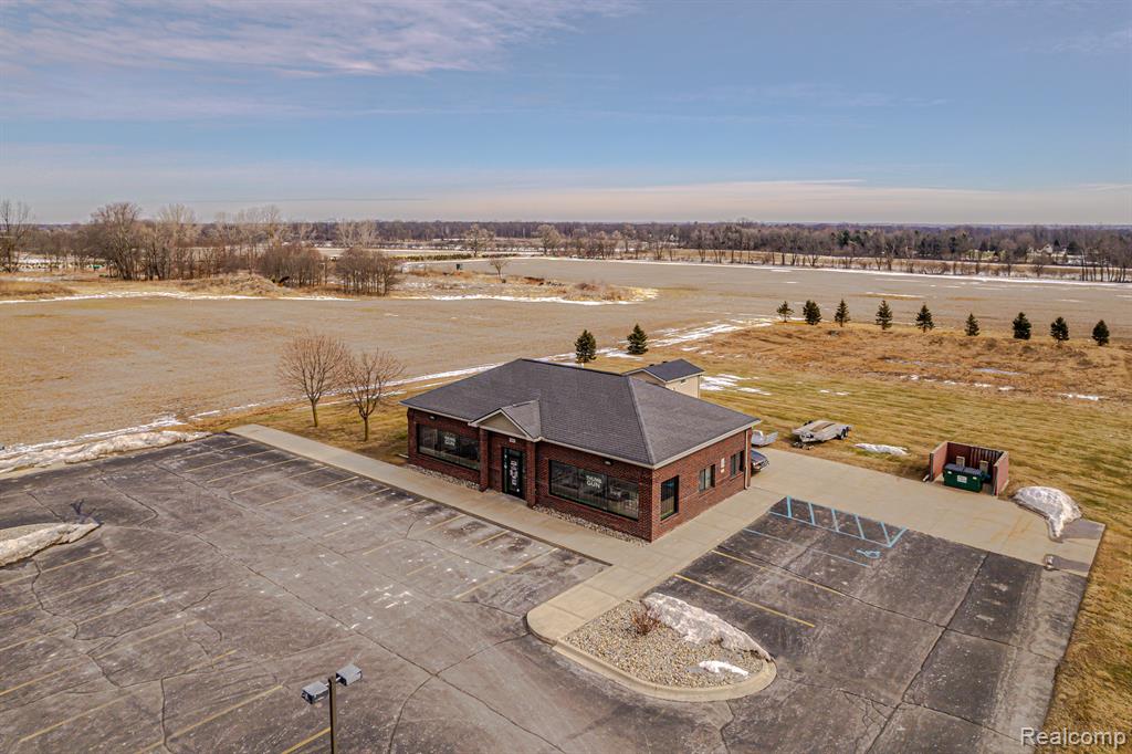 5945 Van Dyke Road Property Photo 3