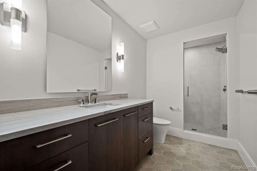 1120 Lyonhurst Street Property Photo 49