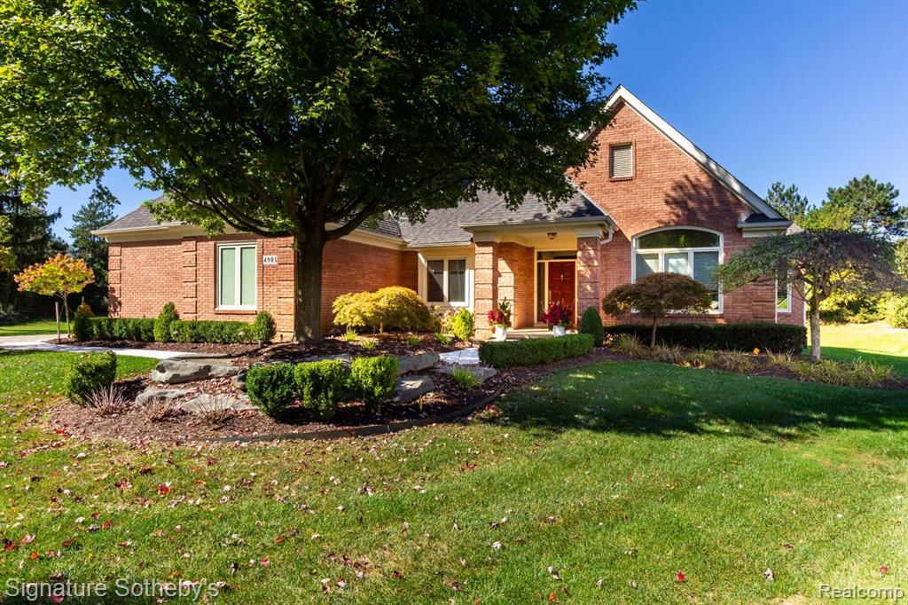 4903 Seasons Court Property Photo 1